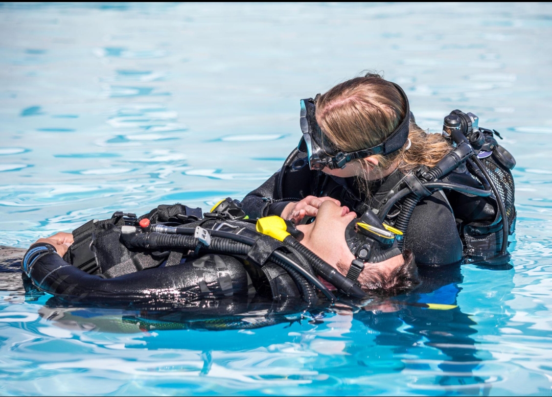 Rescue Diver Course Hurghada Red Sea - Scuba Lovers